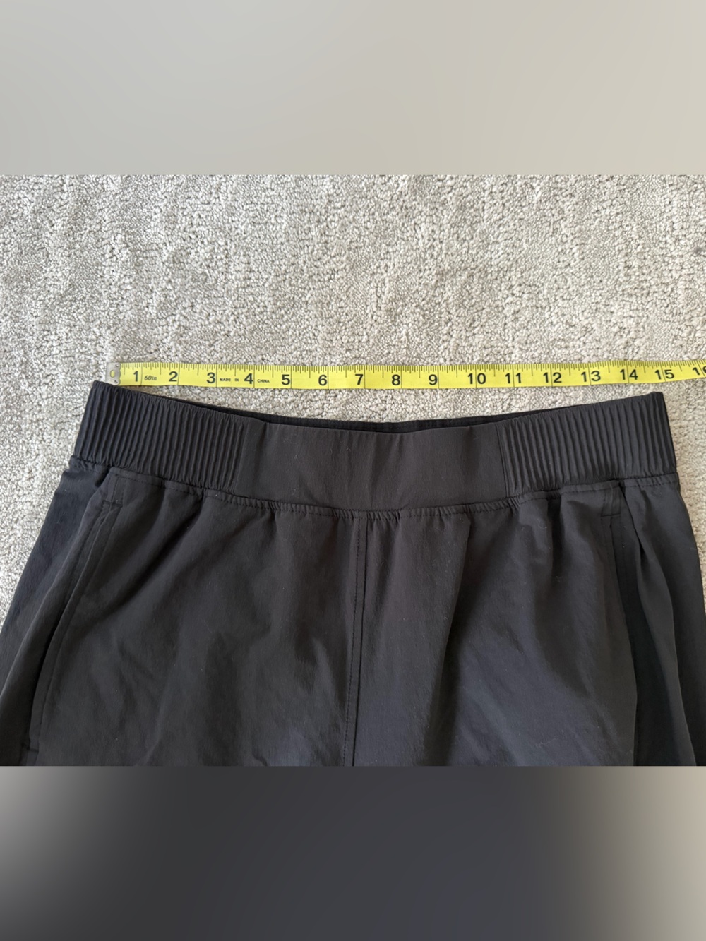 Lululemon Stretch Woven Wide-Leg High-Rise Pant in Black Size Large Track Pants - Picture 14 of 16